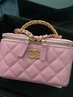 Chanel 22 Handbag 22S Calfskin Coral Pink in Calfskin Leather with