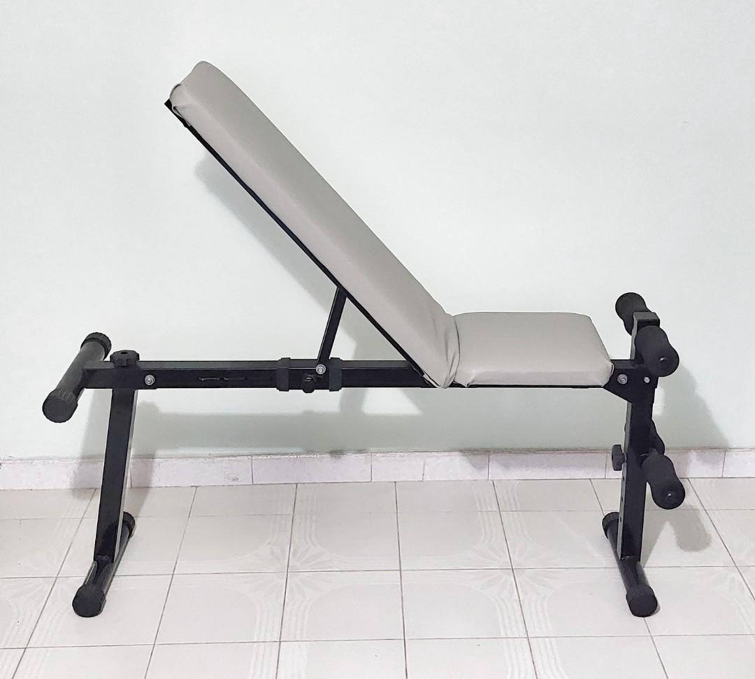 Sit up bench with new leather, Sports Equipment, Exercise & Fitness