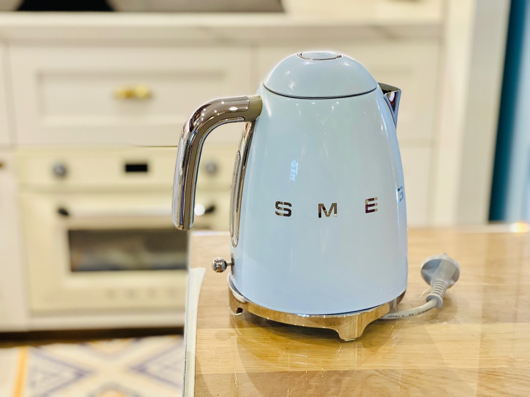 SMEG kettle, TV & Home Appliances, Kitchen Appliances, Kettles