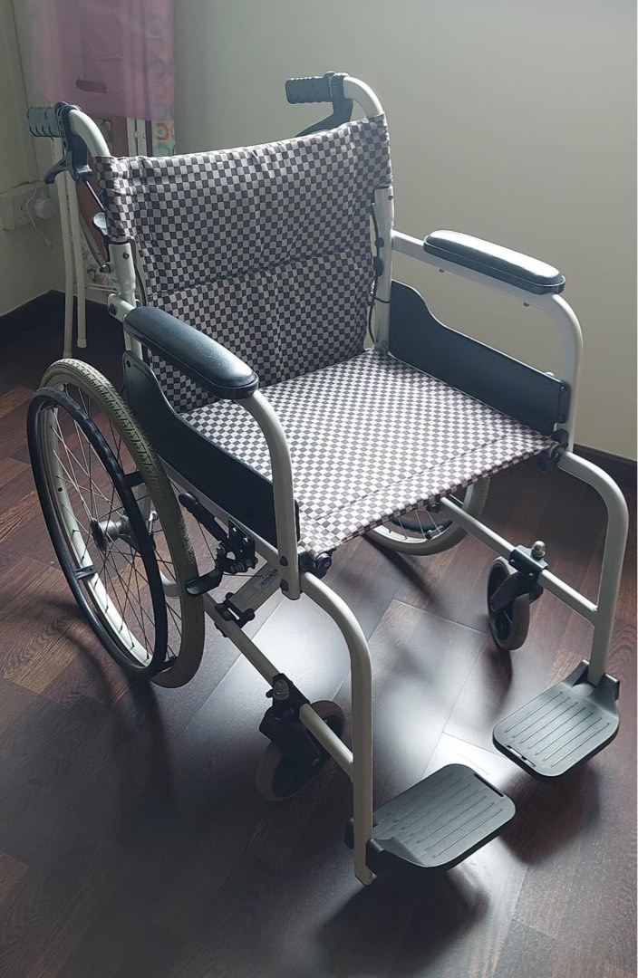 Soma Wheelchair Health Nutrition Assistive Rehabilatory Aids Wheelchairs On Carousell