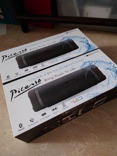 Soundstream Portable Bluetooth Speakers (1 pair) | 10 hours battery life | Stereo Link | Bluetooth | IPX7