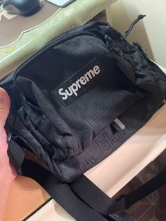 （分類：）位於 。 由 sneakerboyhaha 提交（商品編號 1184650504，圖片 1）。簡介： 。
