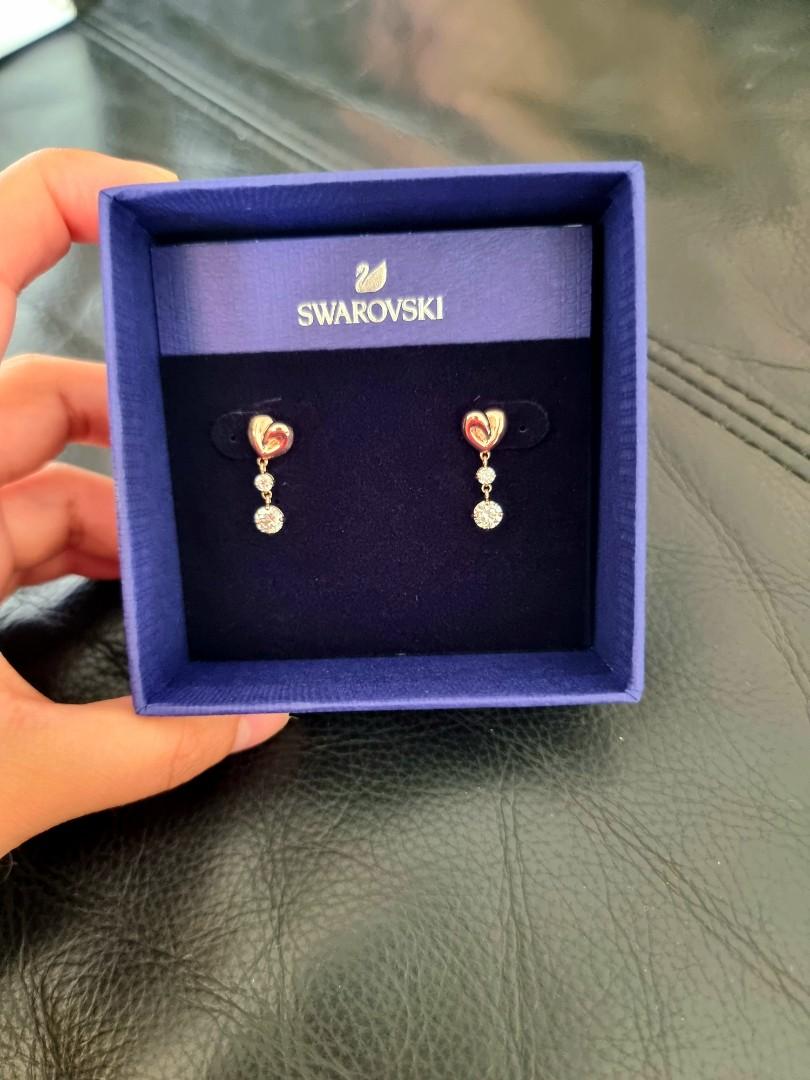 Gold swarovski outlet crystal earrings