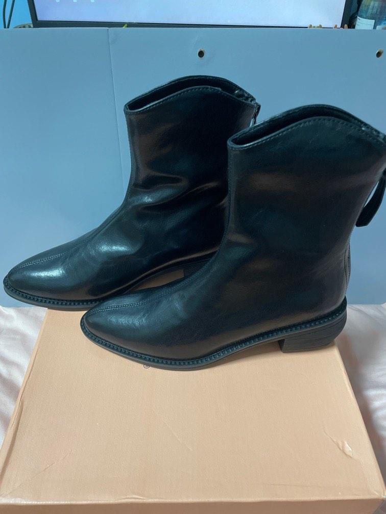 synthetic football boots