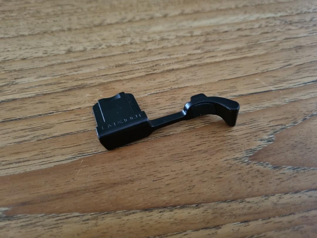 Lensmate Thumb Grip for Fujifilm X100, Photography, Photography