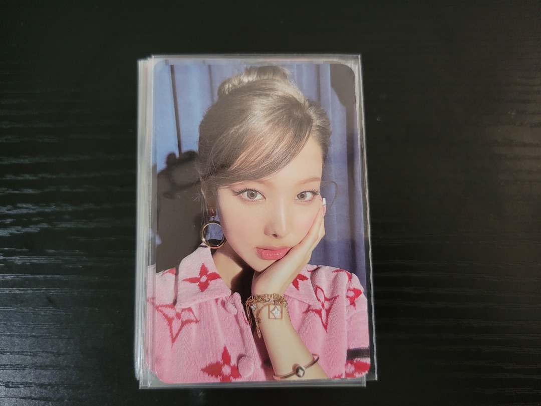 TWICE NAYEON IM NAYEON PHOTOCARD LV, Hobbies & Toys, Memorabilia &  Collectibles, K-Wave on Carousell