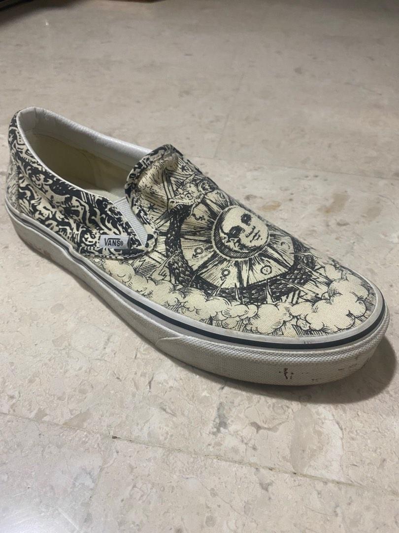 slip on ouroboros