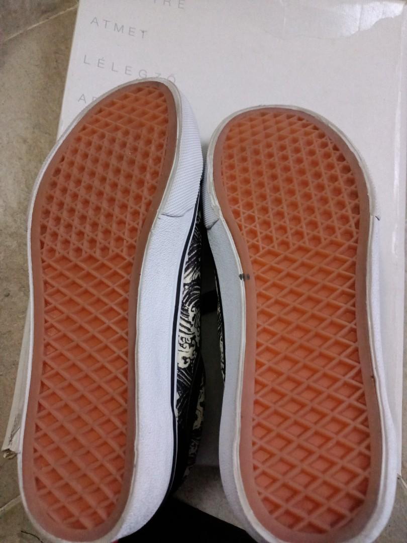 Vans mona shop