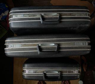 Vintage samsonite suitcase