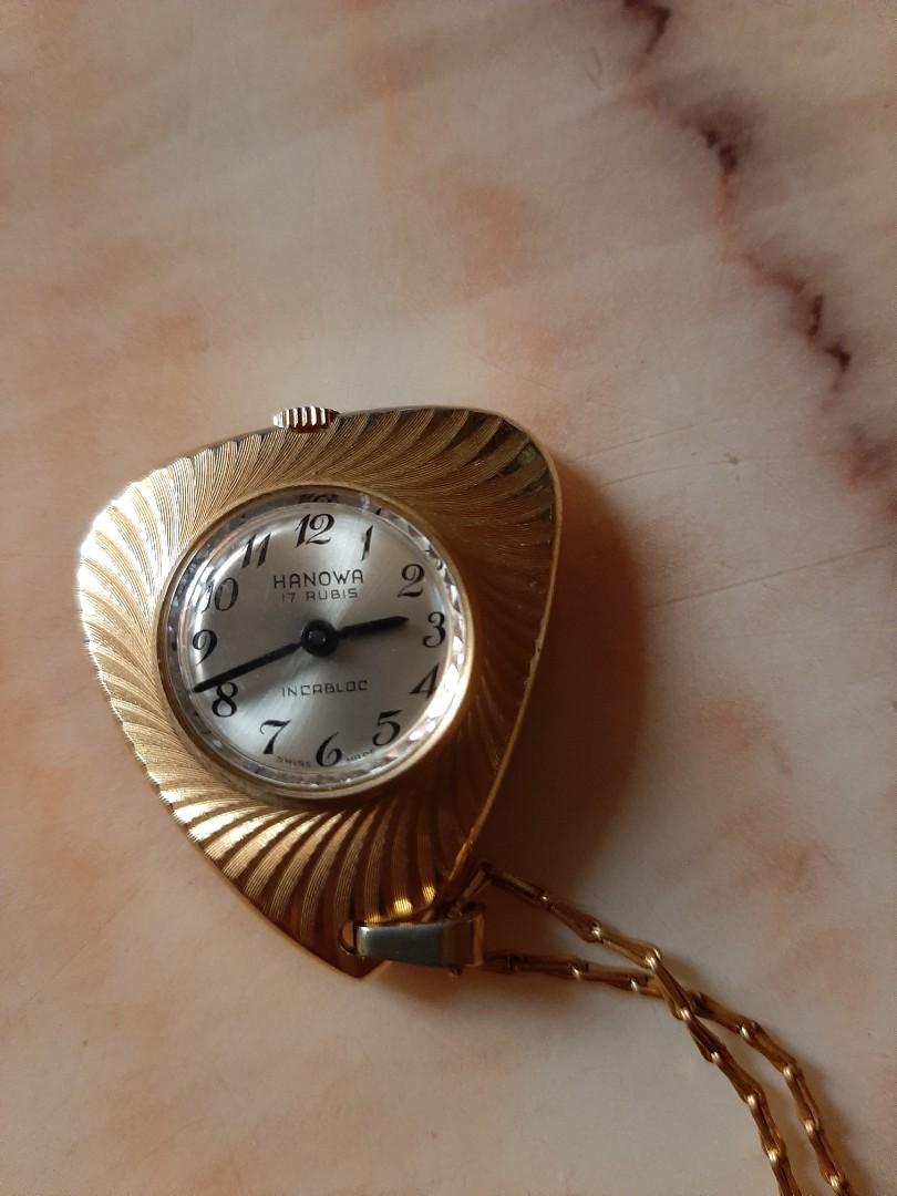 Vintage watch, HANOWA (Category: Luxury Watches) located in Valenzuela. Submitted by toyharry (Listing ID 1184506986, Image 1). Description: vinrage watch 60s.model,manual winding,mechanical, SWISS.MADE working condition,gold plated.