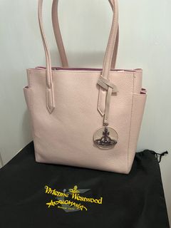 （分類：）位於 。 由 mo_mo_li 提交（商品編號 1184637862，圖片 1）。簡介： 。
