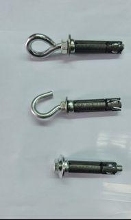Walls plugs