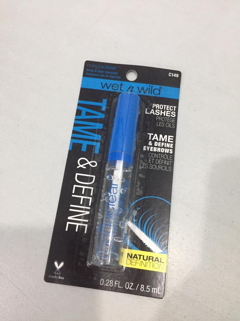 wet n wild MEGACLEAR BROW AND LASH MASCARA (Category: Makeup) located in Paranaque City. Submitted by SpencersMommy (Listing ID 1184531709, Image 3). Description: wet n wild MEGACLEAR BROW AND LASH MASCARA 8.5ml This clear mascara is every girls must-have! Perfect for accentuating those gorgeous lashes, this mascara features a clear formula that lifts and separates for a defined look! Fortified with soy protein and vitamin E, this non-budging for