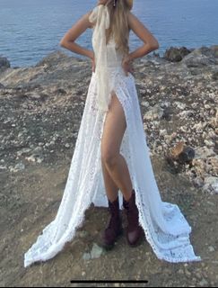 (Category: ) located in . Submitted by fae.swim (Listing ID 1184627138, Image 1). Description: .