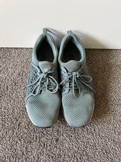 Woman s running shoes