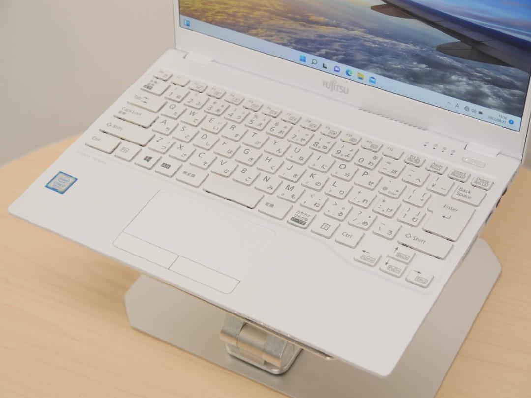富士通 FUJITSU LIFE BOOK UH75/D3（ASCII.jp：富士通が2020年