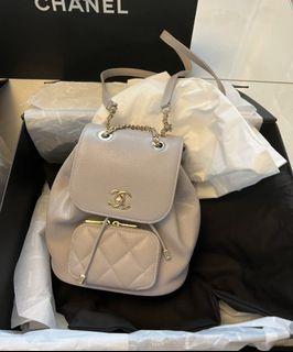 全新 購自專門店  Chanel Business Affinity Mini Backpack 迷你背包 DUMA 22B Light Grey x GHW 淺灰色 荔枝牛皮 金扣