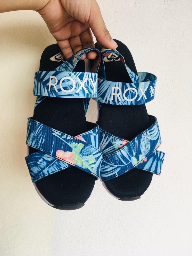 Roxy beach sandals top