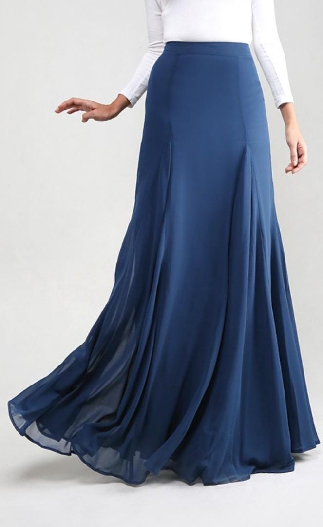AERE Brina Flowy Chiffon Skirt New with Tag Women s Fashion