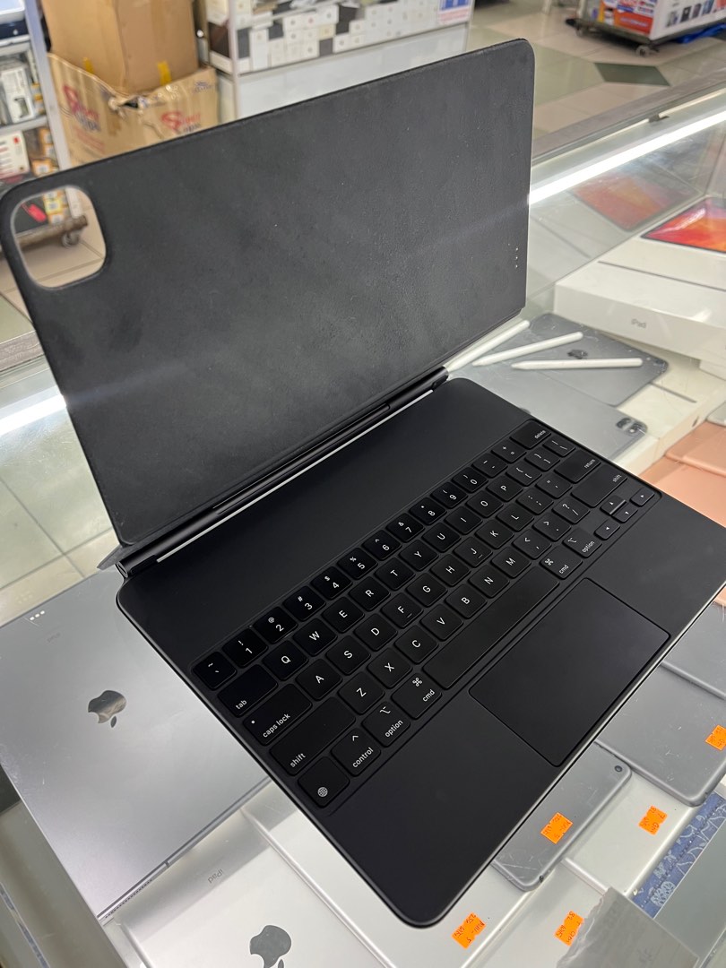 Apple Magic keyboard, Computers & Tech, Parts & Accessories, Computer ...