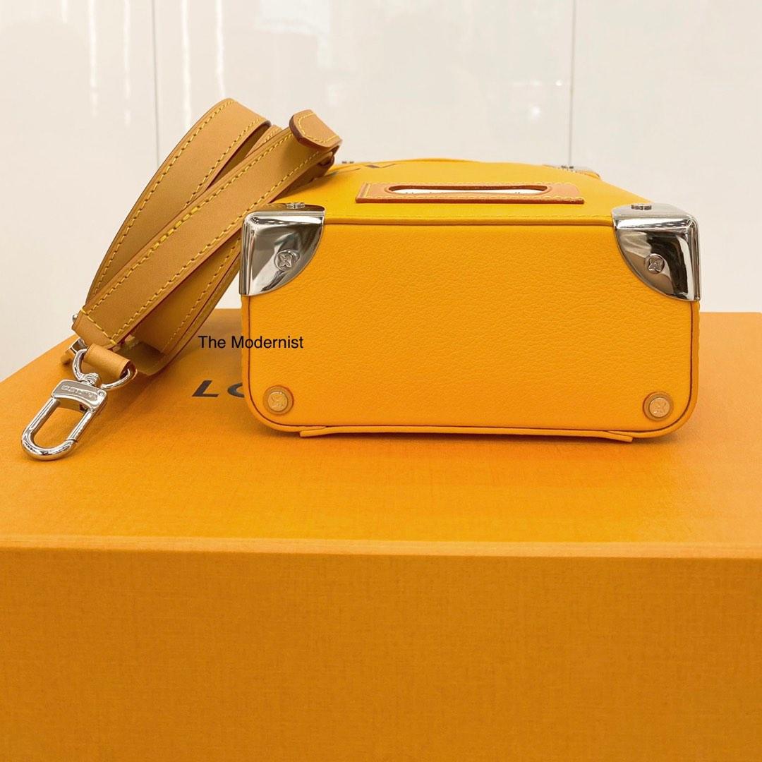 Túi Louis Vuitton Vertical Box Trunk Bag Safran (M59666) 