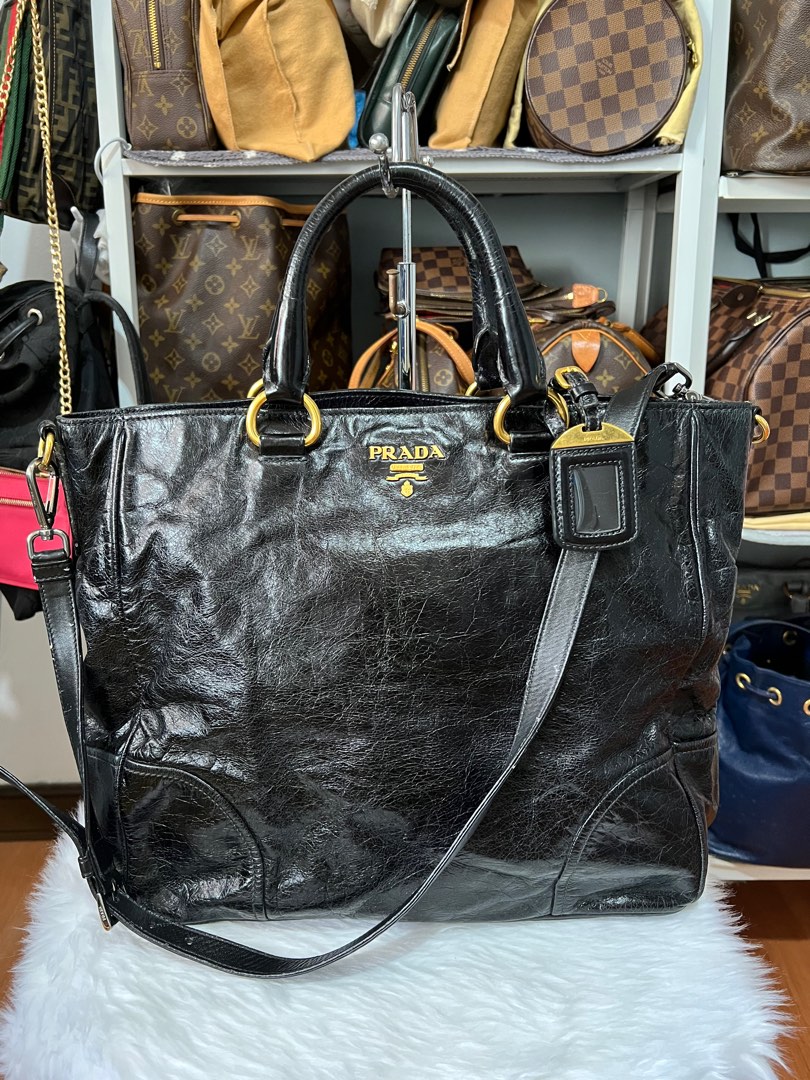 Vitello cheap shine prada
