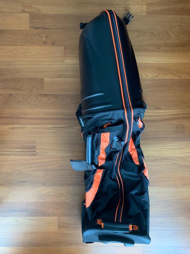 Bagboy T10 Hard Shell Golf Bag, Sports Equipment, Sports & Games, Golf