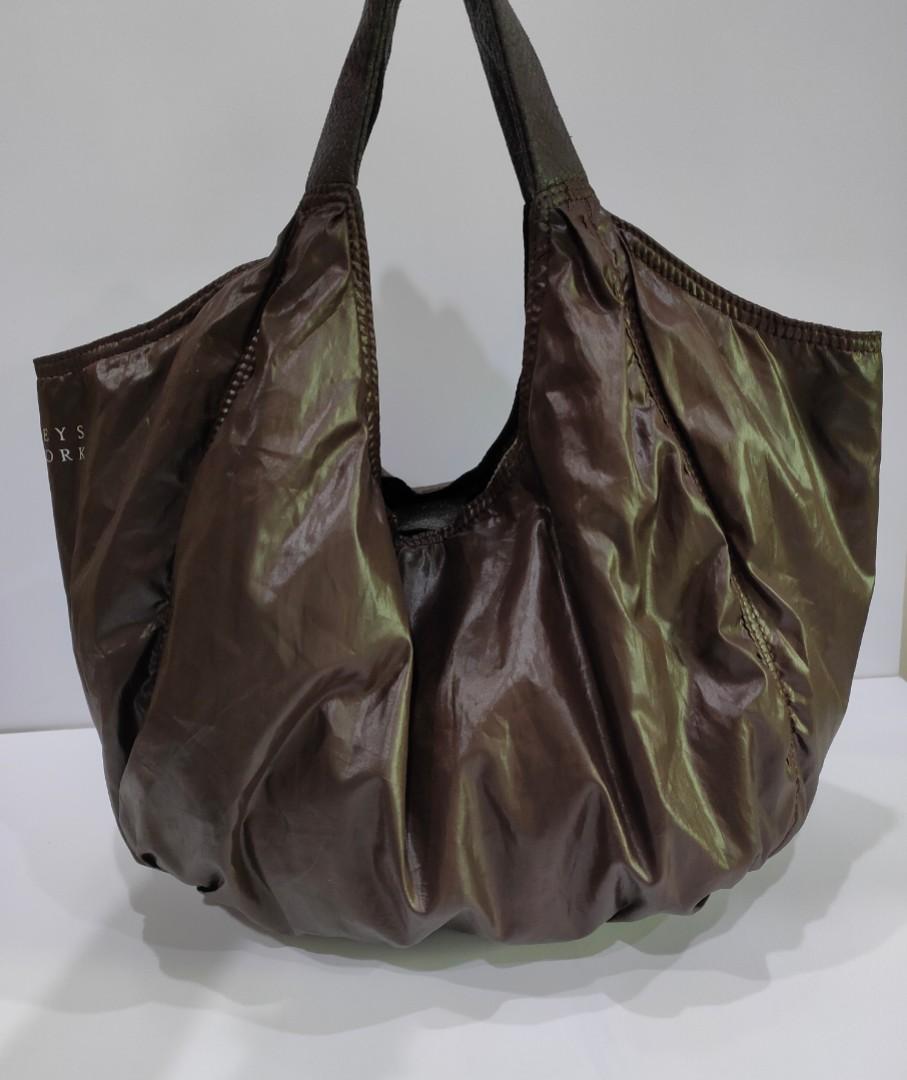 Barneys shoulder bags 2025