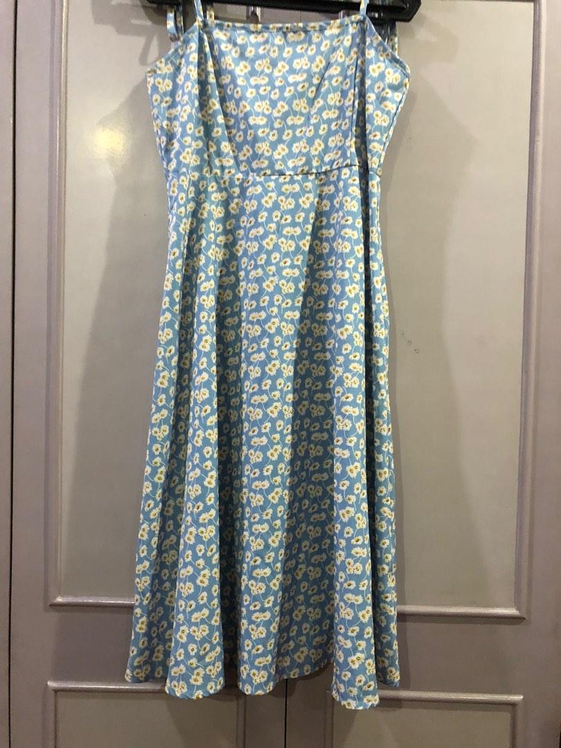 Blue Floral Strap Dress (Category: Dresses) located in Manila. Submitted by krooscorner (Listing ID 1184887463, Image 1). Description: Used Once.