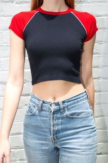 (Category: ) located in . Submitted by vivswardrobe (Listing ID 1184750419, Image 1). Description: .
