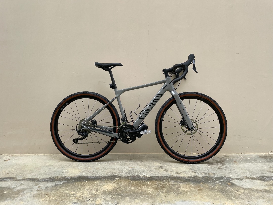 Canyon al gravel top