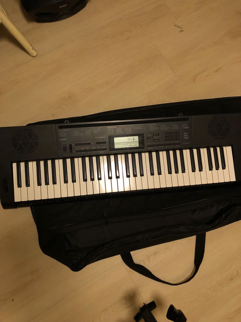 Casio CTK-3200, Hobbies & Toys, Music & Media, Musical Instruments on ...
