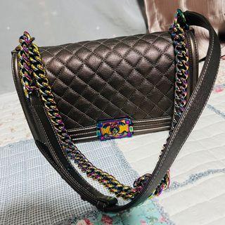 Chanel boy old medium iridescent brown