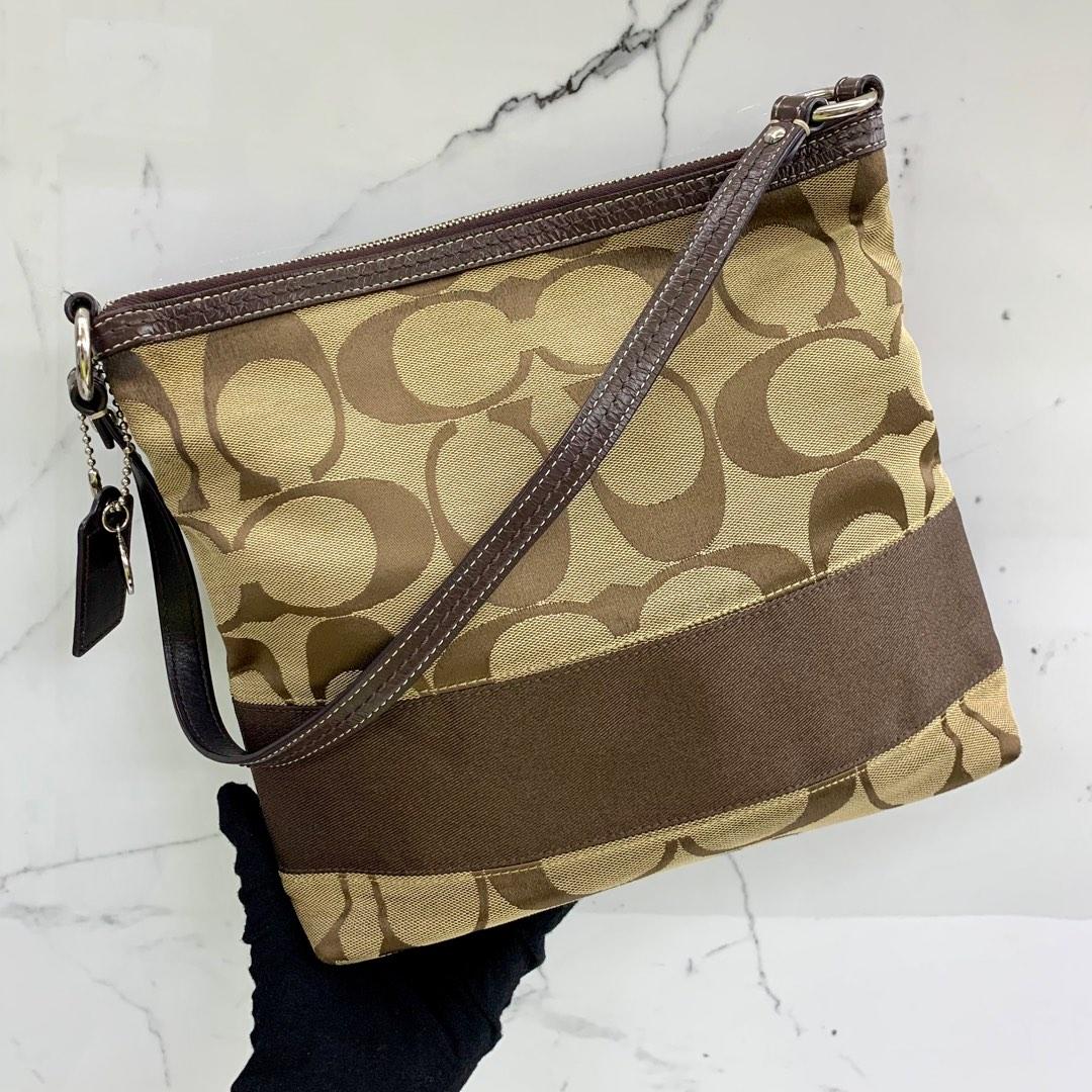 Coach Neverfull Tote Bag, Luxury, Bags & Wallets on Carousell