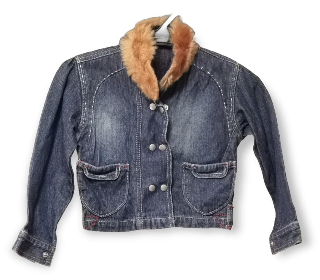 Denim Bundle for Girls (4 years old) (Category: Babies & Kids Fashion) located in Marikina City. Submitted by rielapreloved (Listing ID 1184740900, Image 2). Description: Jacket by Fad Jacket by Feel-Free Cropped Jeans Dark Blue Copped Jeans Light Blue.