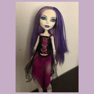 (Category: ) located in . Submitted by bb0kari (Listing ID 1184777714, Image 1). Description: .