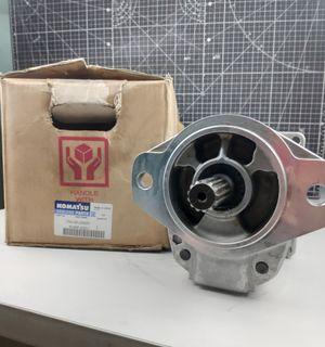 Komatsu Hydraulic Gear Pump for Excavator PC200, PC220-1, PC200-2