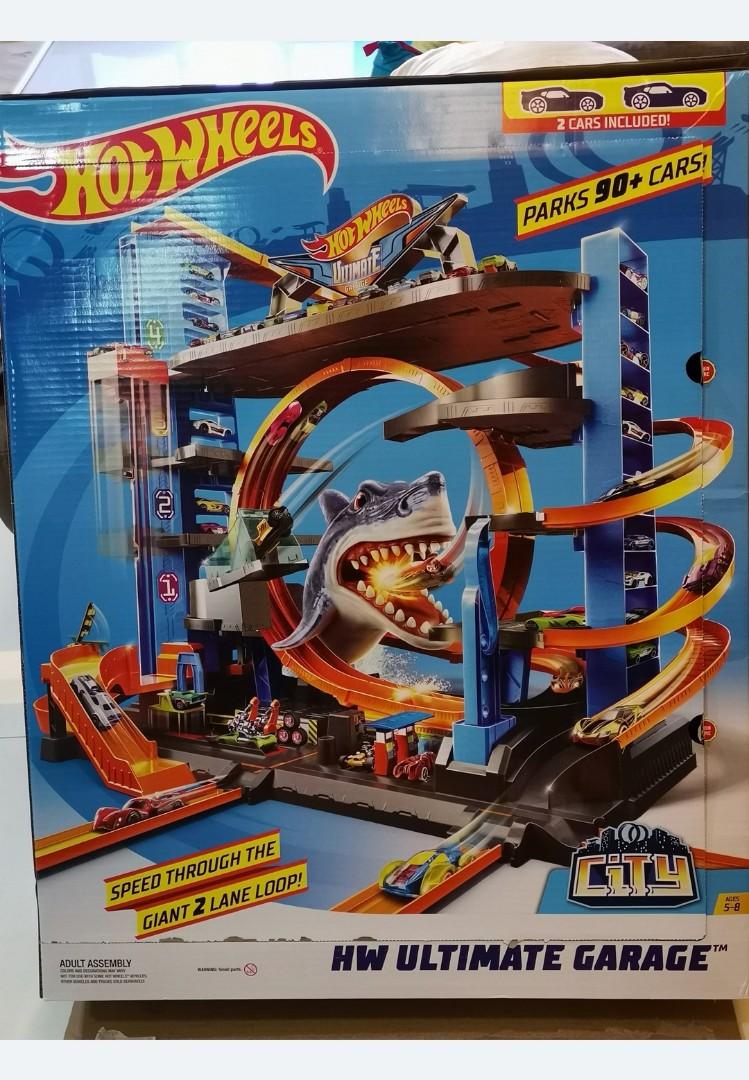 Hot Wheels City Ultimate Garage with Shark Attack, Hobbies & Toys, Toys