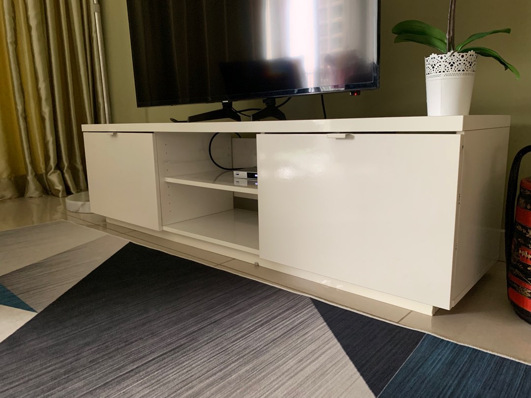 Ikea byas tv stand deals