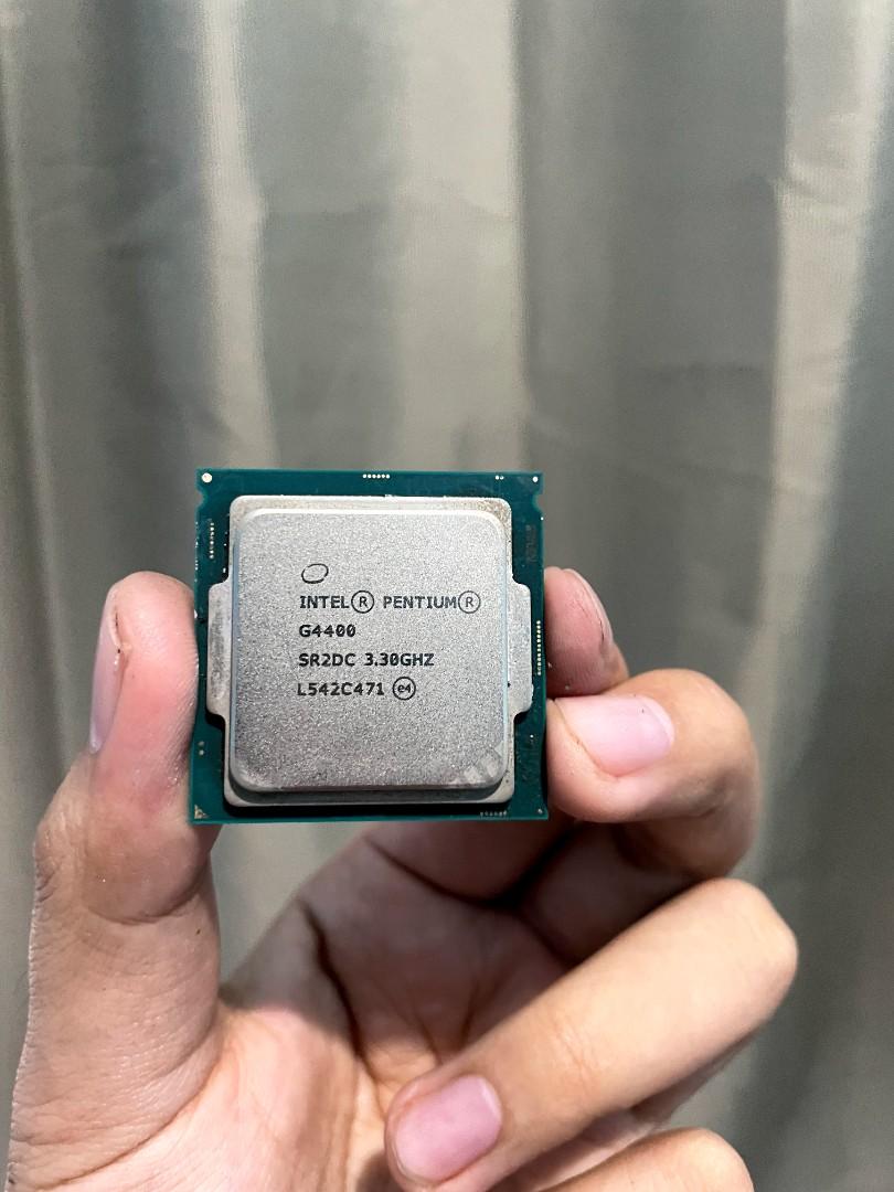 Intel® Pentium® Processor G4400 3M Cache, 3.30 GHz (Category: Computer Parts) located in Pasig City. Submitted by darwinunleashed (Listing ID 1184782894, Image 1). Description: For Sale: - Intel® Pentium® Processor G4400 3M Cache, 3.30 GHz - Used from July 2020 RFS: Upgrade Price is negotiable Free shipping within Taguig area Shipping outside Taguig will be shouldered by the buyer Available as long as posted.