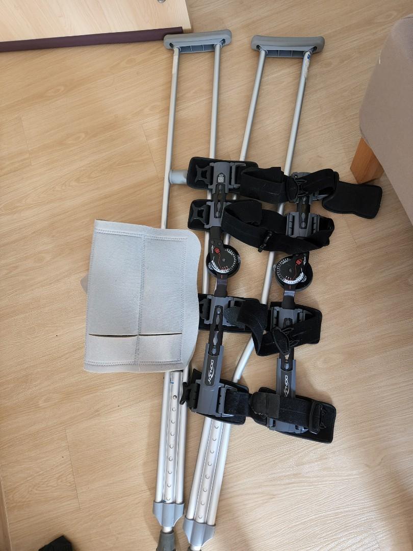 Knee brace and crutches, Health & Nutrition, Braces, Support & Protection on Carousell