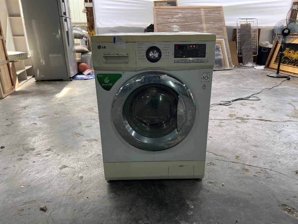 LG Automatic Washing Machine Model WDCD7004WM / Model Mesin Basuh