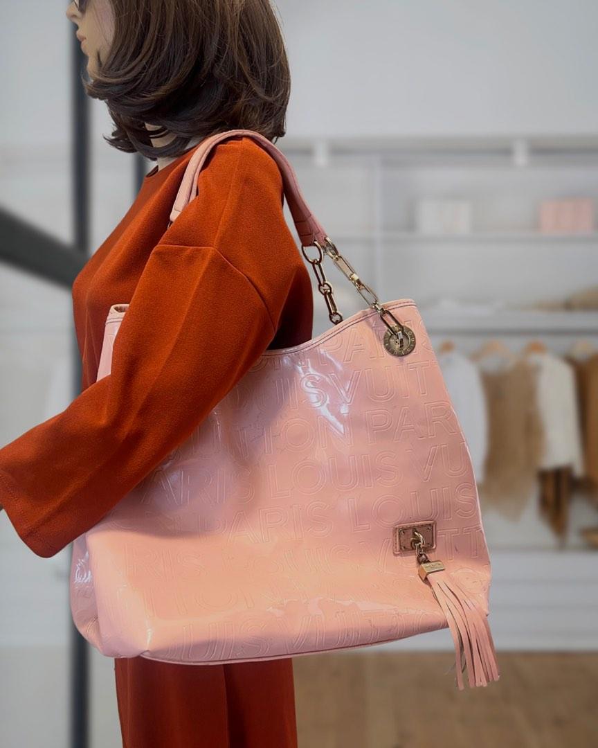 Louis Vuitton Lv Large Pink Graffiti Tote Shoulder Bag, Luxury