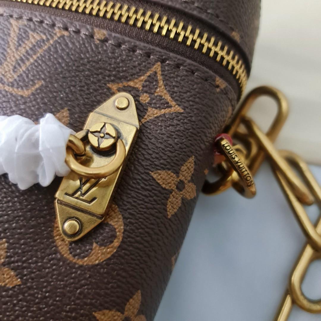LV Phone Box/Phone Bag, Women's Fashion, Bags & Wallets, Cross-body Bags on  Carousell