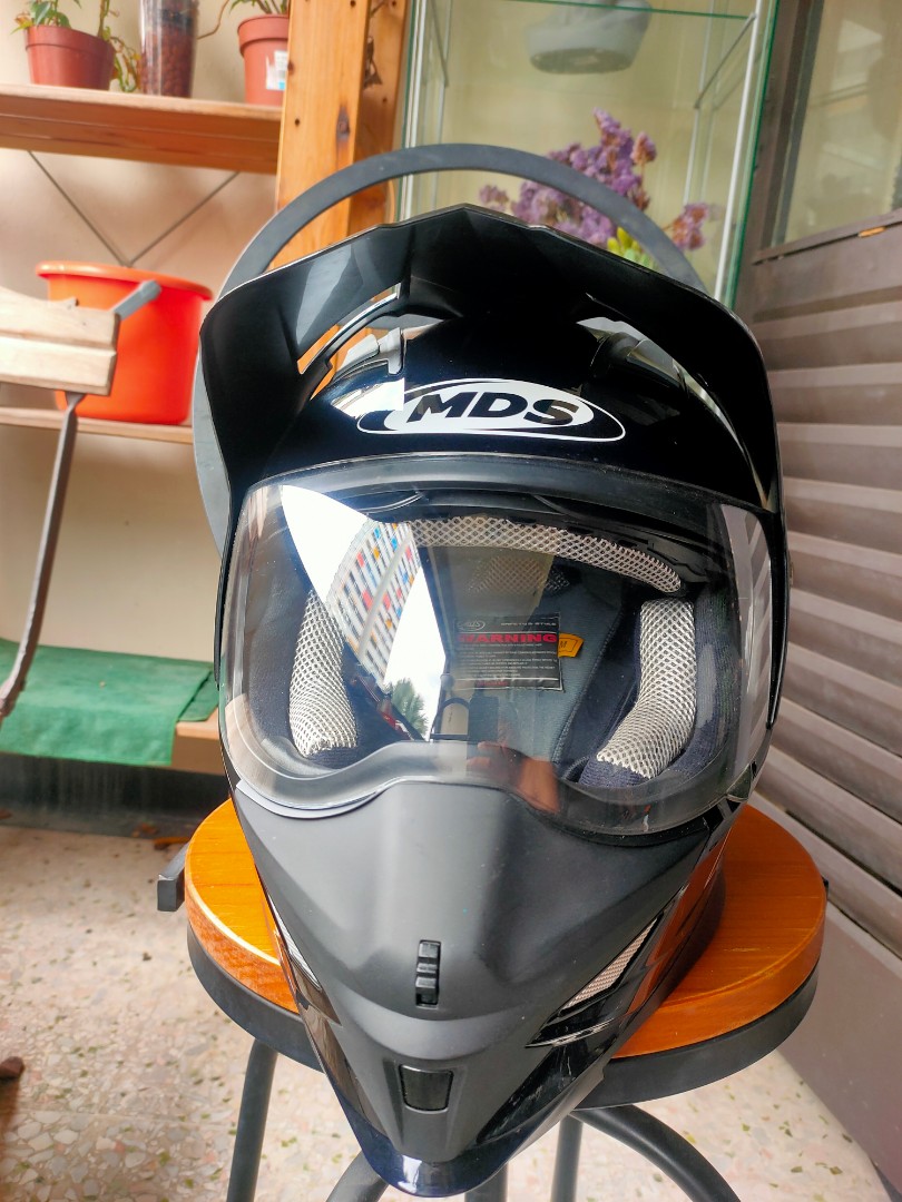 MDS helmet, Motorcycles, Motorcycle Apparel on Carousell
