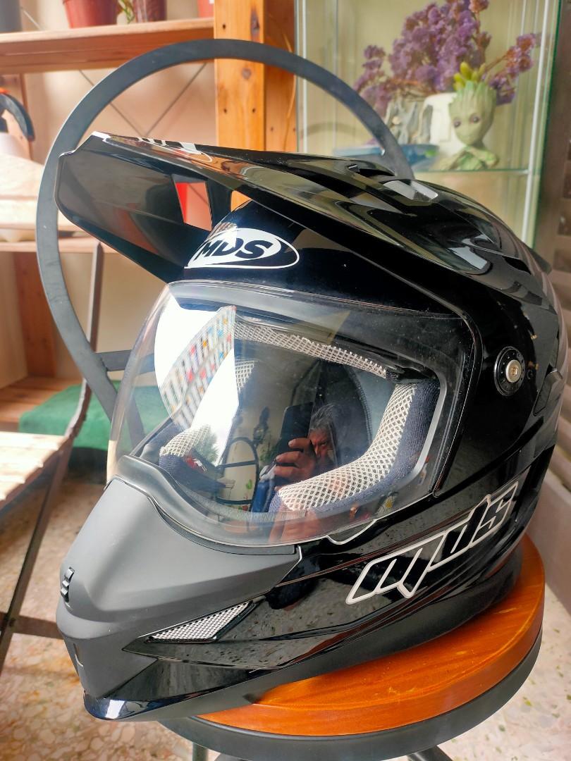 MDS helmet, Motorcycles, Motorcycle Apparel on Carousell