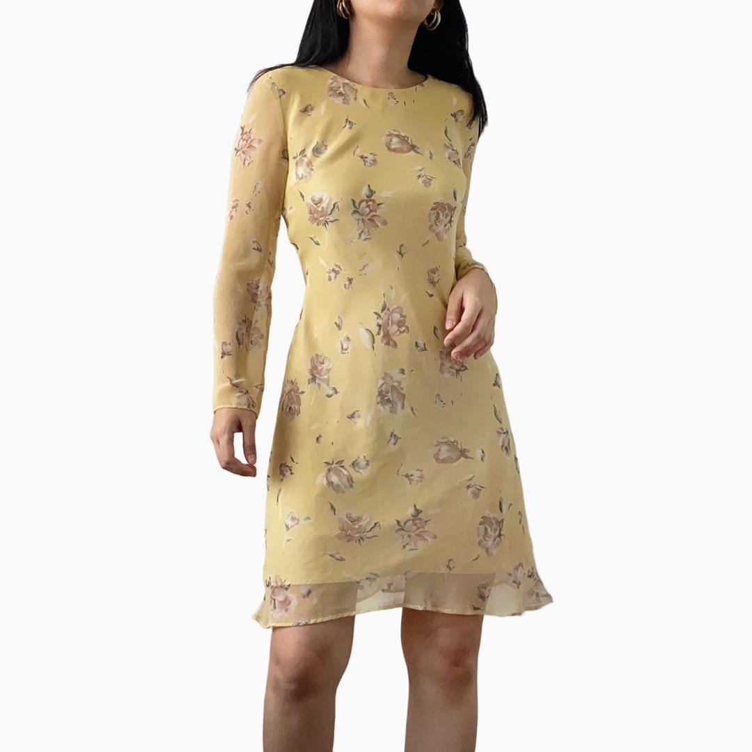 SALE MELROSE 90s mellow macaroon beige floral chiffon bias cut