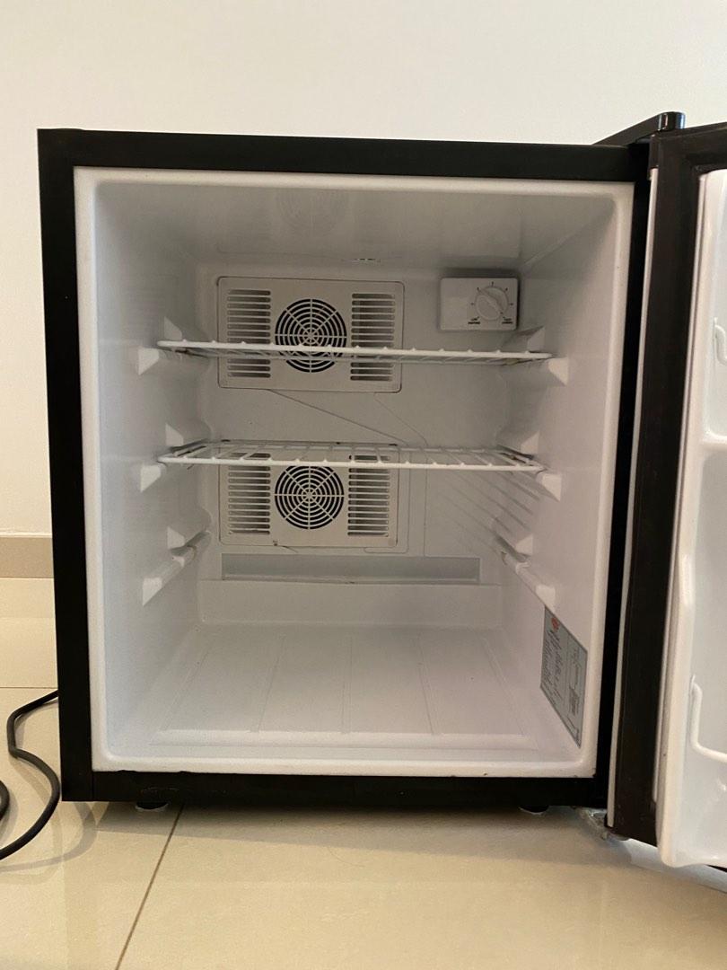 Mini Fridge Bar Fridge 50L Europace ER9250, TV & Home Appliances, Other