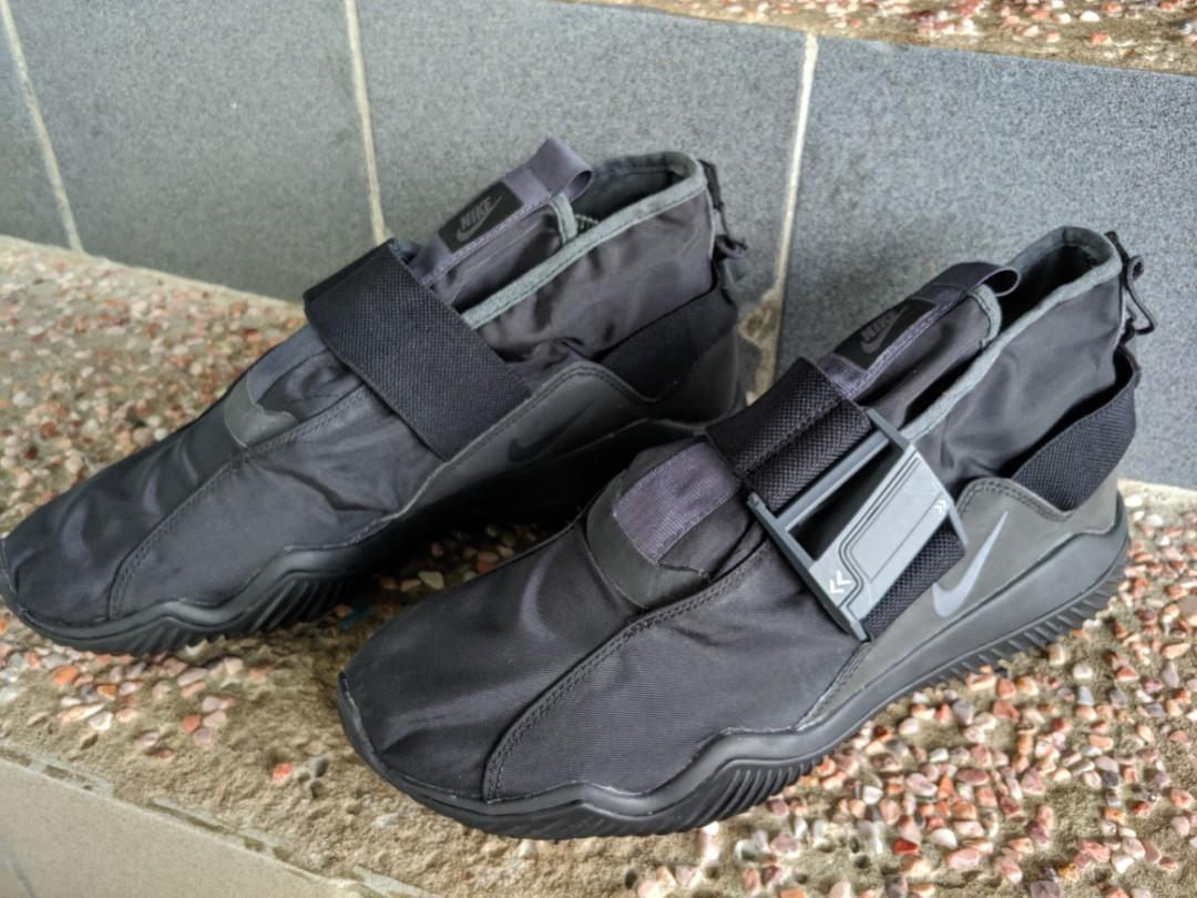 Nike komyuter triple black online