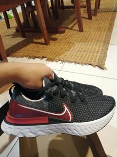 (Category: ) located in . Submitted by dharith002 (Listing ID 1184719283, Image 1). Description: .